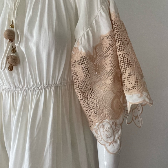 italian Spanish Dress with Lace White and Tan Lace s/m - Picture 9 of 15